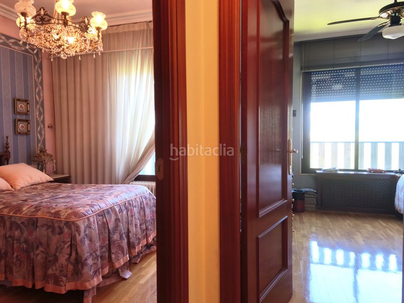 Foto 30ca52c2-a1d4-4fab-be0d-7255cbc3e86e. Casa amb calefacció aparcament piscina a Avenida Madrid Logroño