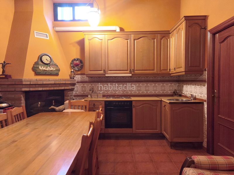 Foto 51559ef8-d493-418b-95d2-f420e2f97270. Casa amb calefacció aparcament piscina a Avenida Madrid Logroño