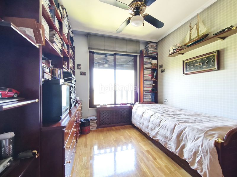 Foto 536b25c3-5793-41a2-a05a-925d3a12f1a3. Casa amb calefacció aparcament piscina a Avenida Madrid Logroño