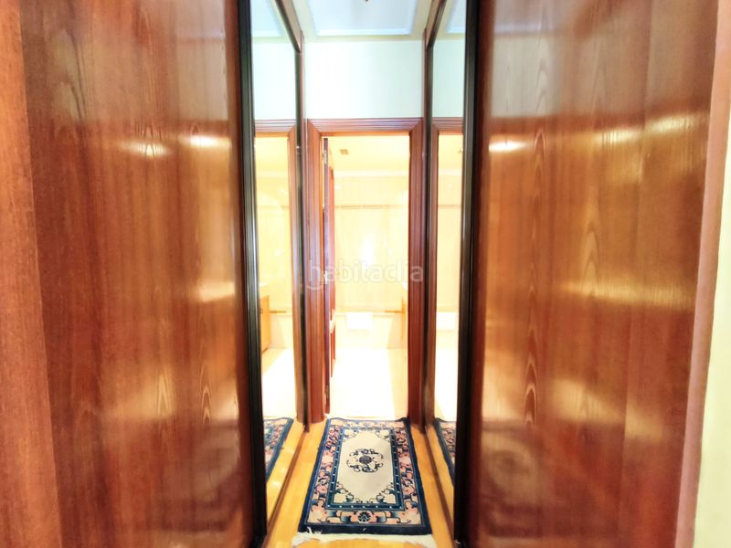 Foto 57adb0e2-c161-474c-9849-4cdc8785ad37. Casa amb calefacció aparcament piscina a Avenida Madrid Logroño