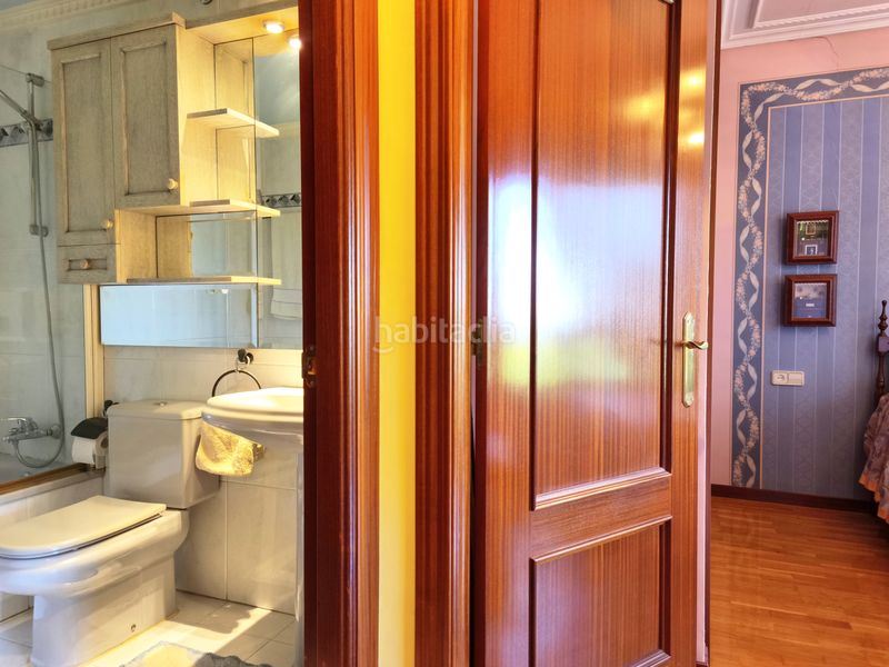 Foto a4798eef-56bc-4dcf-b74b-e31aa55786e8. Casa amb calefacció aparcament piscina a Avenida Madrid Logroño