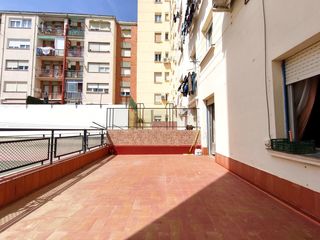 Pis a Gran Via. Piso en venta en logroño centro