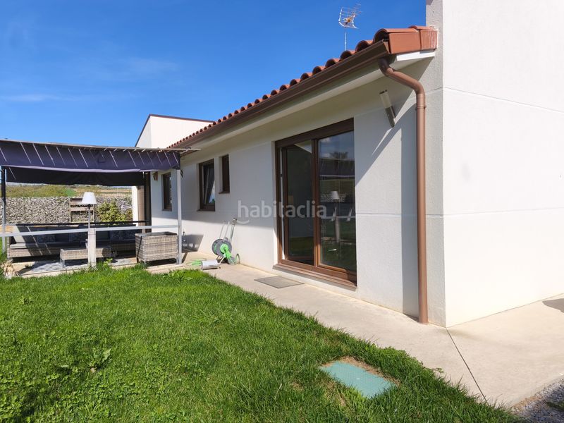 Foto 00b191e5-9e3d-401f-b4be-ce978f481b2b. Casa amb calefacció aparcament piscina a Viana