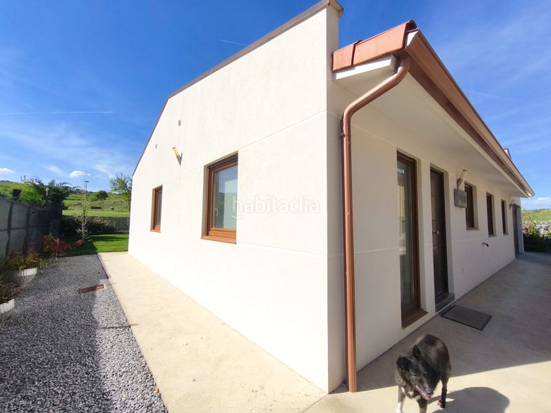 Foto 9f910e32-5fab-42cc-a6eb-988942dea4bd. Casa amb calefacció aparcament piscina a Viana