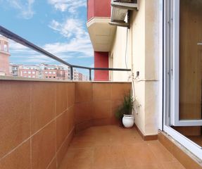Pis a Residencia. Piso de 3 habitaciones en venta en logroño centro