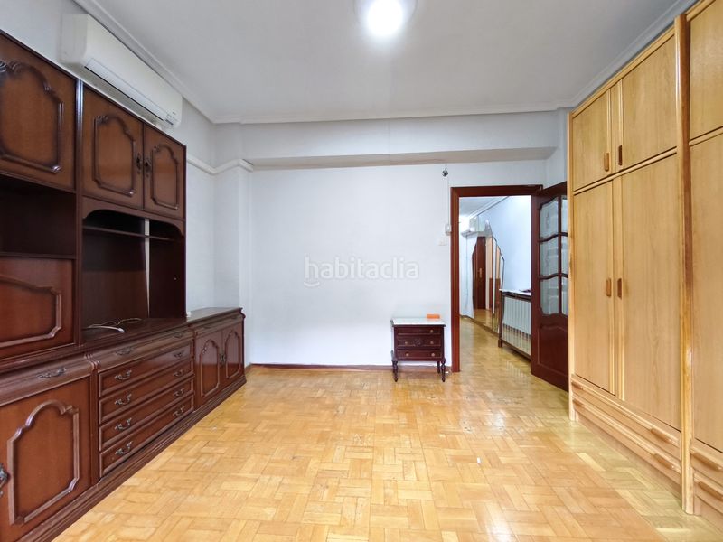 Foto d0ef631c-4d43-491a-9b93-f9341f7301b4. Pis amb calefacció a Residencia Logroño