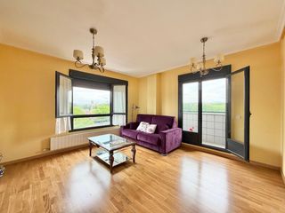 Location Appartement  Logroño - cl emilia pardo bazan. Piso en alquiler en calle emilia pardo bazán  el campillo se alq