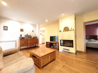Semi detached house in Nájera. Descubre tu nuevo hogar en la encantadora ciudad de nájera! pres