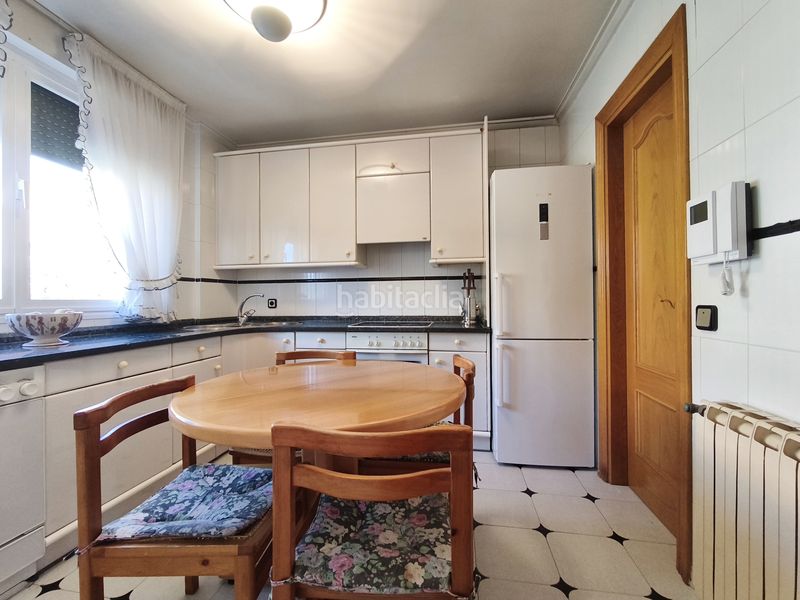 Foto d854968b-6792-41d8-8216-7b61862627b9. Casa adossada amb calefacció aparcament a Avenida Madrid Logroño