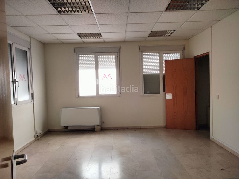 Foto 648b4aa0-035a-4ca1-bda1-c4807793d2da. Local comercial centro sanitario en Juzgados Logroño