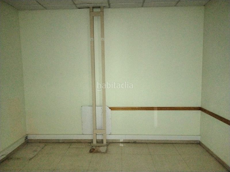Foto c3d6794b-fc6a-4d2e-9aee-c37da6bb5215. Local comercial centro sanitario en Juzgados Logroño