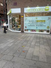 Lloguer Local Comercial a Gran Via. Gran via esquina mugica