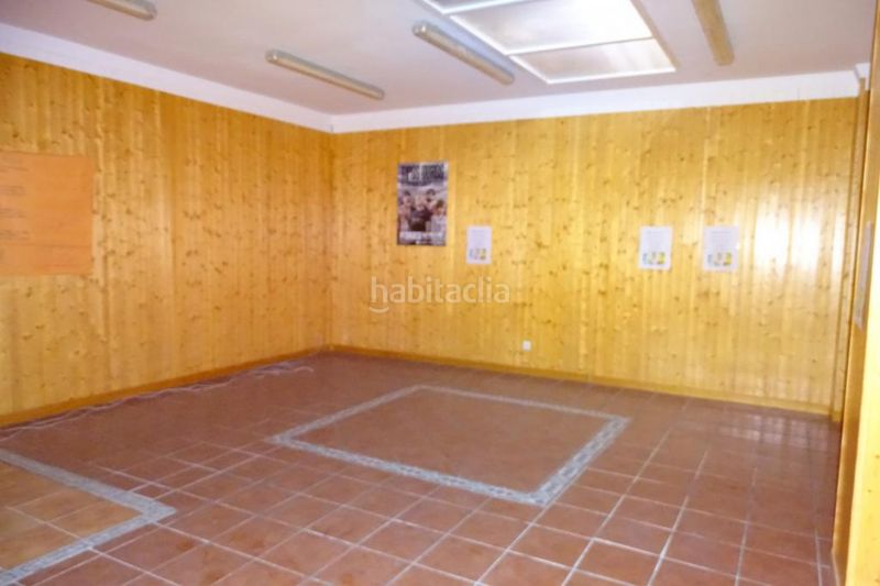 Foto 9e96a85c-92a3-407a-8c34-c75423847825. Alquiler local comercial calvo sotelo en Residencia Logroño