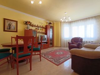 Etagenwohnung in Entrena. Está buscando un hogar amplio y acogedor? este es el momento per