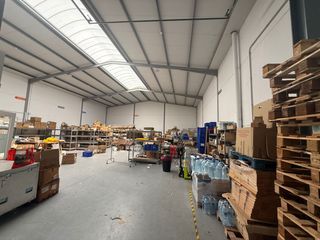 Miete Fabrikhalle in La Portalada - Varea. En el próspero corazón de la zona industrial portalada, logroño,