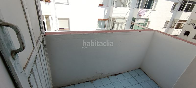 Foto c2862c01-a05a-4f2a-b71f-fda2f51c3486. Pis amb calefacció a Residencia Logroño