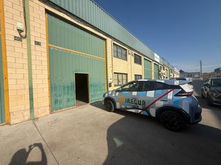 Lloguer Nau industrial a Polígono Cantabria