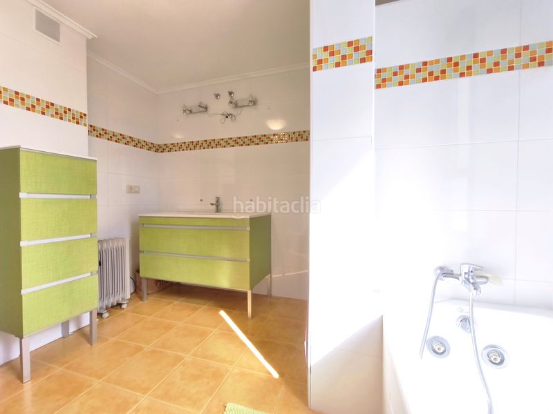 Foto f1089661-ff3d-4569-a787-1fd3189db762. Casa amb calefacció aparcament a Navarrete