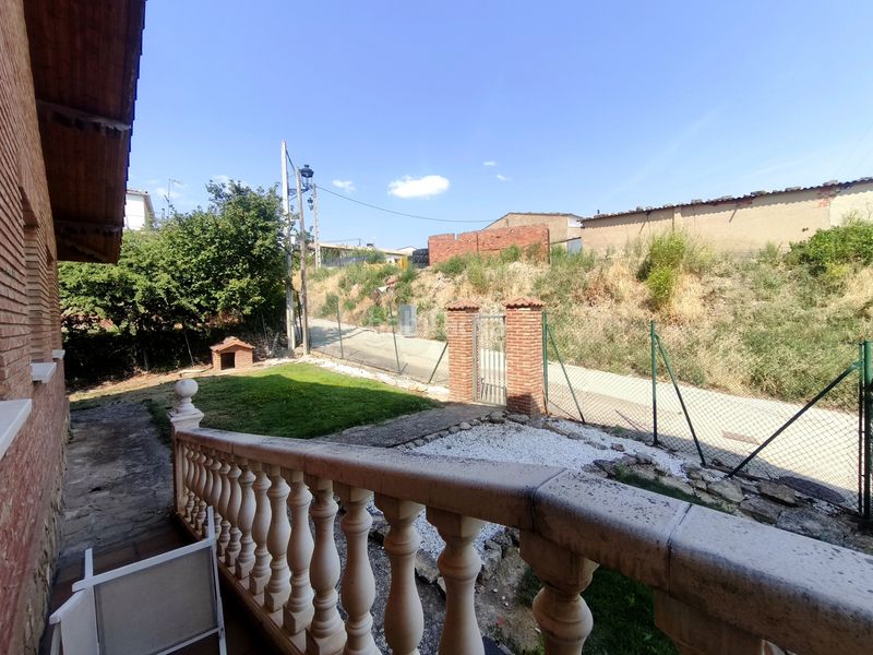 Foto e51293ea-1d13-4233-9900-49388195afa7. Casa amb calefacció aparcament a Yécora