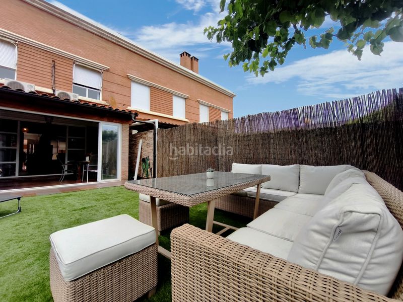 Foto edf2a161-cb47-4df7-acaf-d72d502171ec. Casa amb calefacció aparcament piscina a Lardero