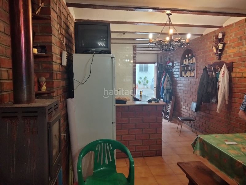 Foto 151adce5-cb5d-4bc1-b80f-d4fee1f4dde3. Local comercial a Navarrete