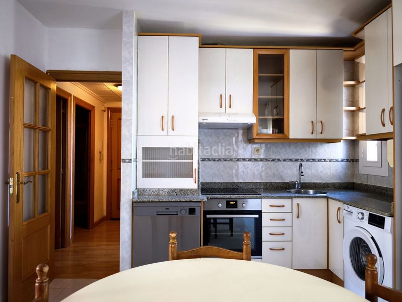 Foto 68dd53e8-f701-4ae2-824d-96e2ae642b7c. Alquiler piso precioso apartamento con vistas a la ciudad. en Logroño
