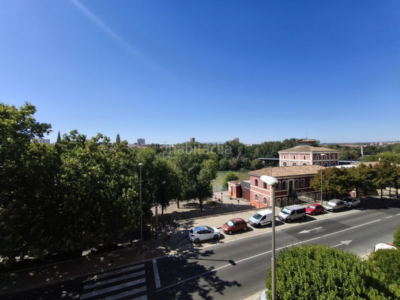 Foto cdb0816a-6637-4b61-bfad-7b8932eb0b0d. Alquiler piso precioso apartamento con vistas a la ciudad. en Logroño