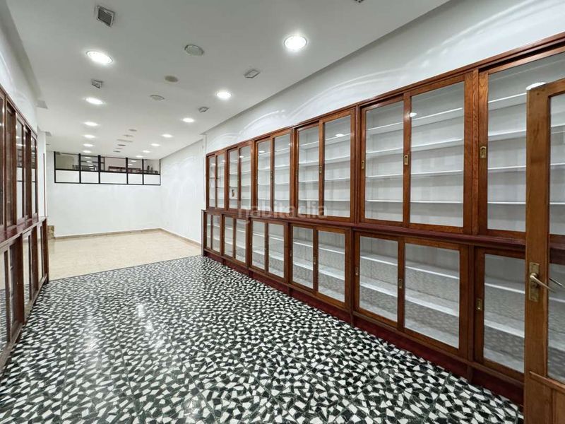 Foto 9adc478d-0071-4c34-84c8-ffda6bdb371c. Lloguer local comercial a Beasain