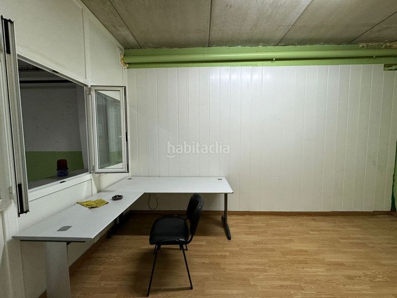Foto 40ad7408-c6fe-4539-ad67-2ebd5d12aece. Nau industrial a Urretxu