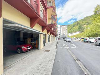 Autoparkplatz in Urretxu
