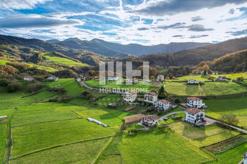 Foto ef70afa0-3e86-459d-87f3-4bbbb2f50a71. Casa amb calefacció a Igantzi