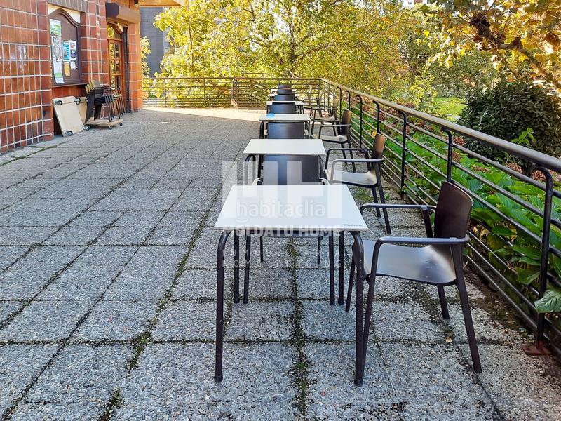 Foto 62fd16e3-f8c1-40cc-8cfb-ae3880662ca0. Local commercial dans Intxaurrondo Donostia - San Sebastián