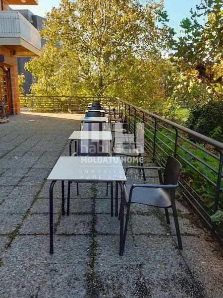 Foto d4d4216f-652d-40b4-9489-6dbc3900456d. Local commercial dans Intxaurrondo Donostia - San Sebastián