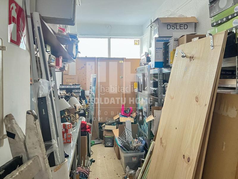 Foto ca508026-fb4c-445a-a03e-9a91815e714f. Local comercial a Pinar - Anaka - Belaskoenea Irun