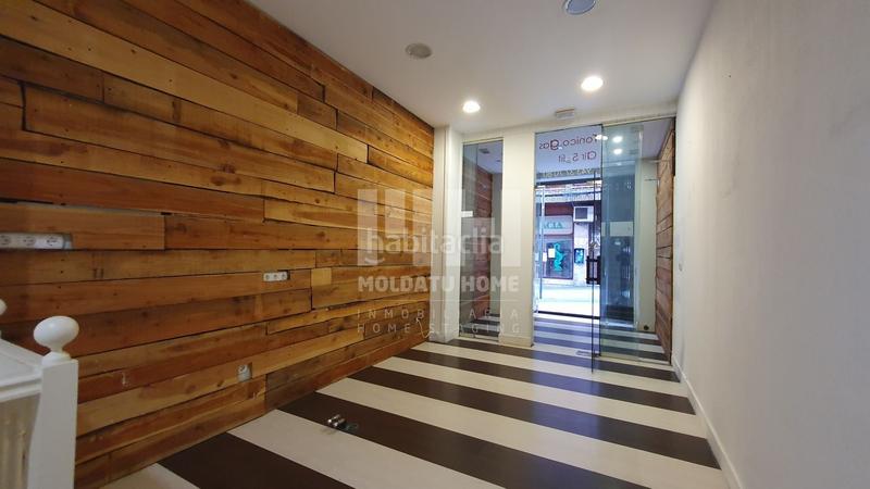 Foto 8e5489ed-310a-49df-a231-a3be67f565ec. Alquiler local comercial en Centro - Mendibil - Santiago Irun