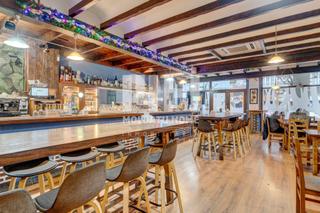 Local commercial  Illumbe. Bar restaurante al lado del reale arena