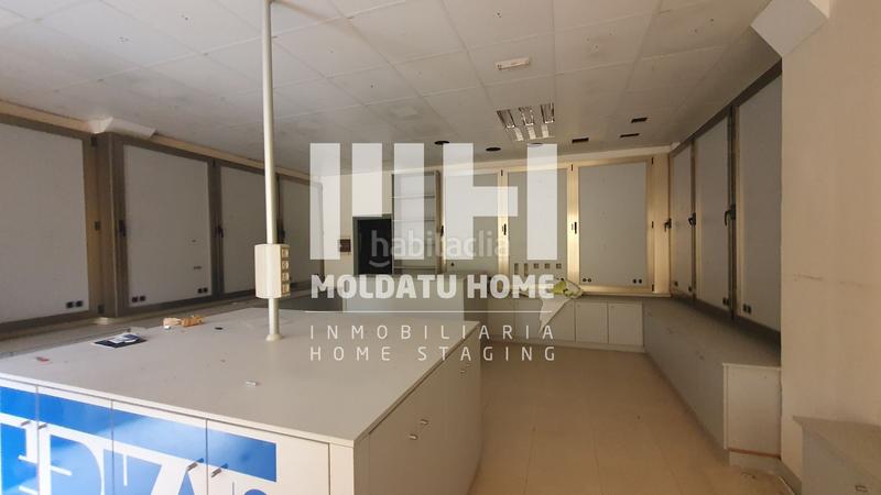 Foto 77676db2-1e39-4a1e-a148-34bd15d67886. Lloguer local comercial a Centro - Mendibil - Santiago Irun