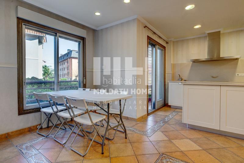 Foto 1986f377-7673-4de0-b651-87e63ec70cb3. Piso donostia alcalde jose elosegui en Intxaurrondo Donostia - San Sebastián