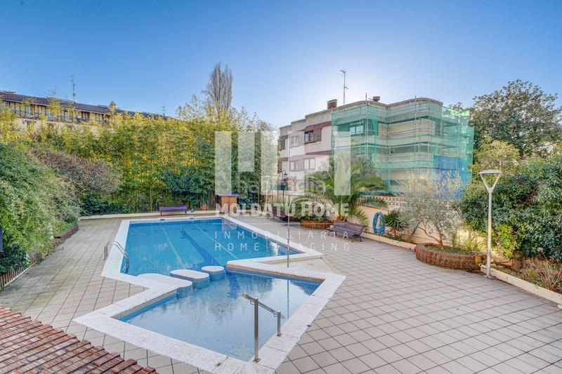 Foto d163bf40-a7bb-48cc-ac92-c02a6d7697db. Piso donostia alcalde jose elosegui en Intxaurrondo Donostia - San Sebastián