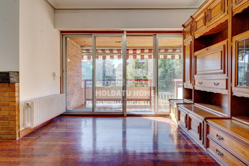 Foto e4d04624-2e83-4422-8582-bc9e9308bf4a. Piso donostia alcalde jose elosegui en Intxaurrondo Donostia - San Sebastián