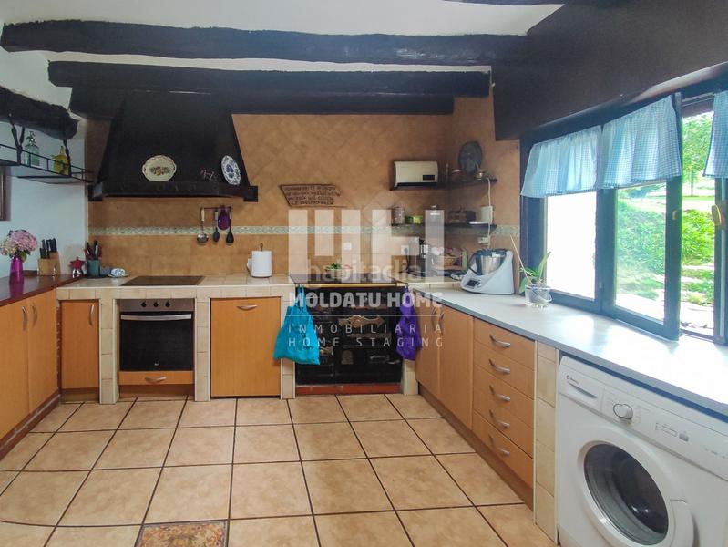 Foto cf14ae81-cc49-442d-8dc9-7229018478ca. Casa in Oiartzun