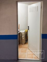 Aparcament cotxe a Riberas