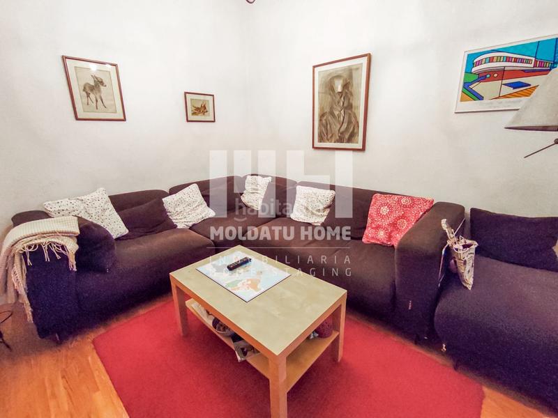 Foto f5fd5b6d-cd93-4682-8b5b-ba1303dfac55. Appartamento in Área Romántica Donostia - San Sebastián
