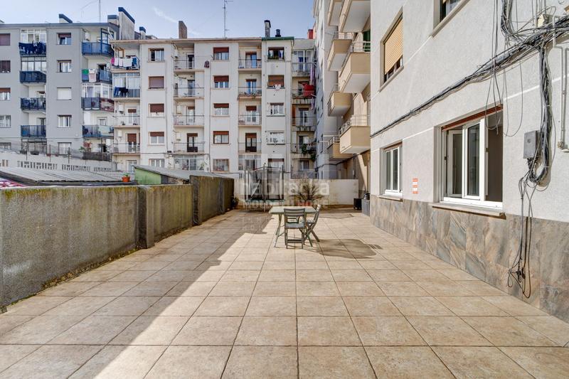 Foto 923ab67b-21ef-4a87-bdba-20c918ad837f. Piso calle aduana con gran terraza en Centro - Mendibil - Santiago Irun