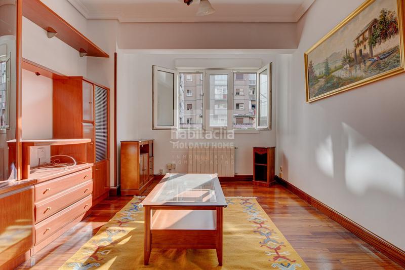 Foto ae01a579-2d8b-48a7-b8c5-5b20281c7fe9. Piso calle aduana con gran terraza en Centro - Mendibil - Santiago Irun