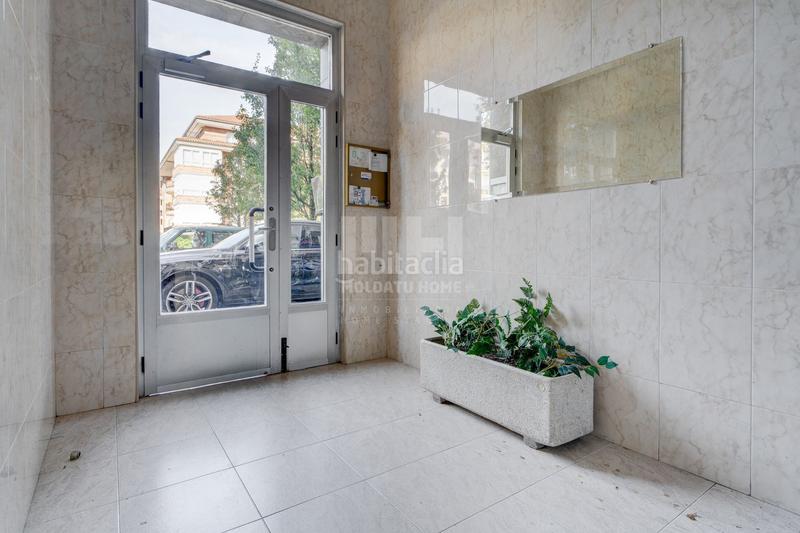 Foto e0e32fcc-084c-4a17-8974-41f5300eed38. Piso calle aduana con gran terraza en Centro - Mendibil - Santiago Irun