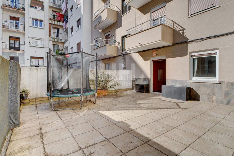 Foto e55c967d-0855-42ef-bf47-820215782de6. Piso calle aduana con gran terraza en Centro - Mendibil - Santiago Irun
