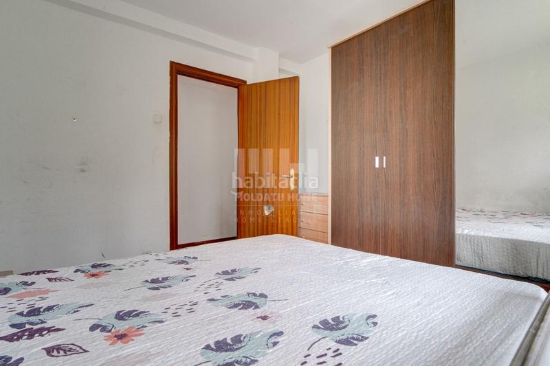 Foto 5879f547-9255-44fa-870b-735220bccf43. Piso cuarta planta exterior muy luminosa en Azken Portu - Behobia Irun