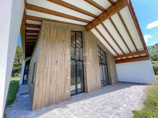 Casa a Elduain. Chalet de obra nueva en elduain, privacidad y naturaleza