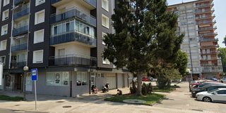 Locale commerciale in Centro - Mendibil - Santiago. Cafeteria con licencia se vende por jubilación